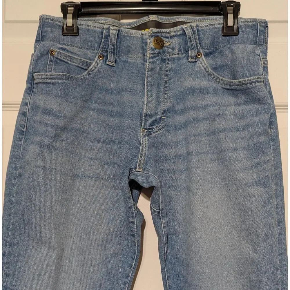 Lee Jeans Mens 30x32 Light Wash‎ Extreme Motion Straight Fit Tapered Leg Stretch